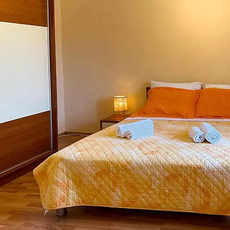 Hébergement de vacances 1 Bedroom Cozy In Knin Vrbnik (Sibenik-Knin)