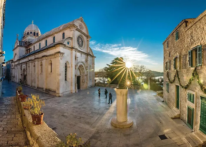 1 Bedroom Cozy In Knin *